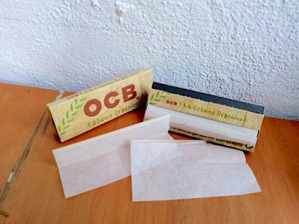 Organic rolling papers